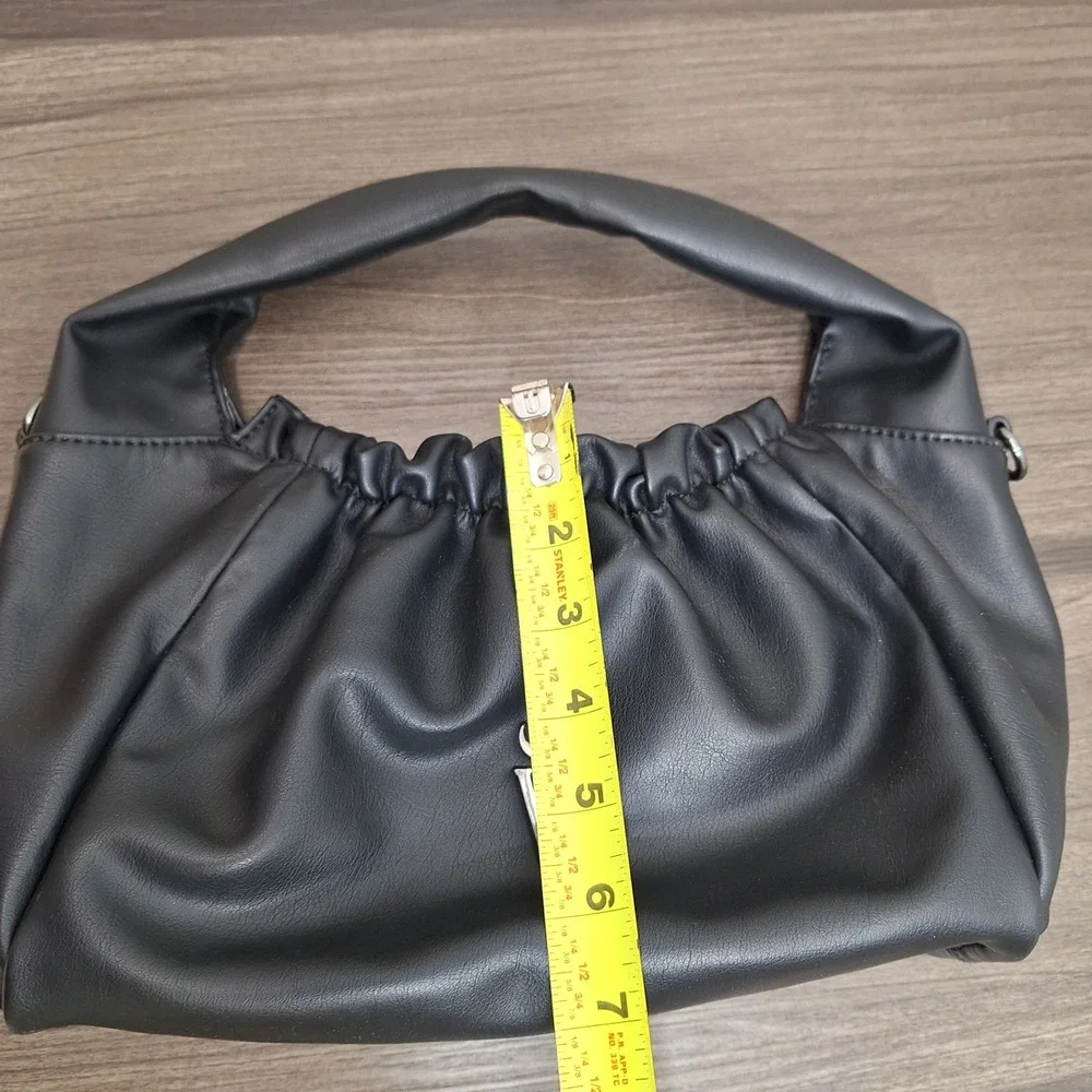 Simply Vera Vera Wang Black Ruched Faux Leather Hobo Bag SV Logo Handbag